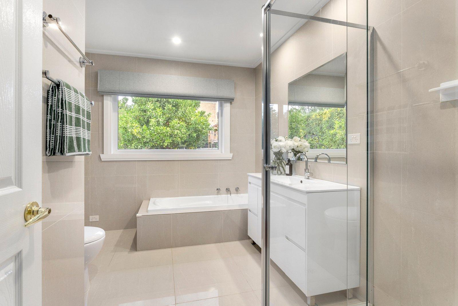 22 Jolie Vue Road, Balwyn North, 3104