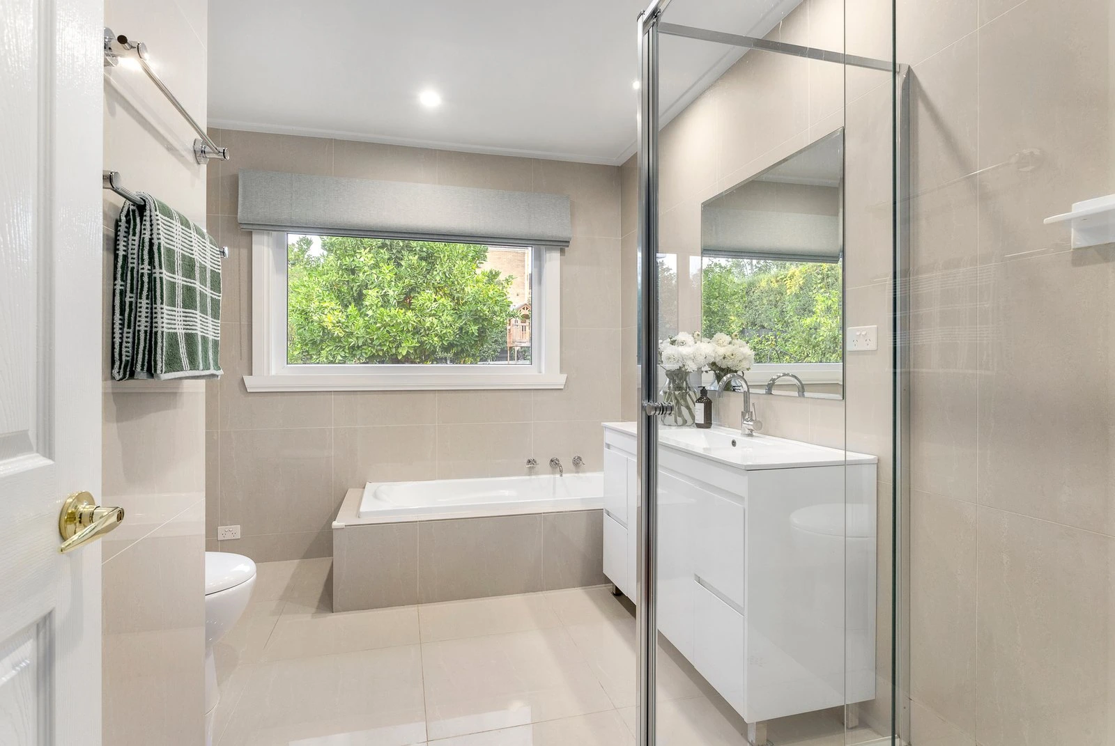 22 Jolie Vue Road, Balwyn North, 3104