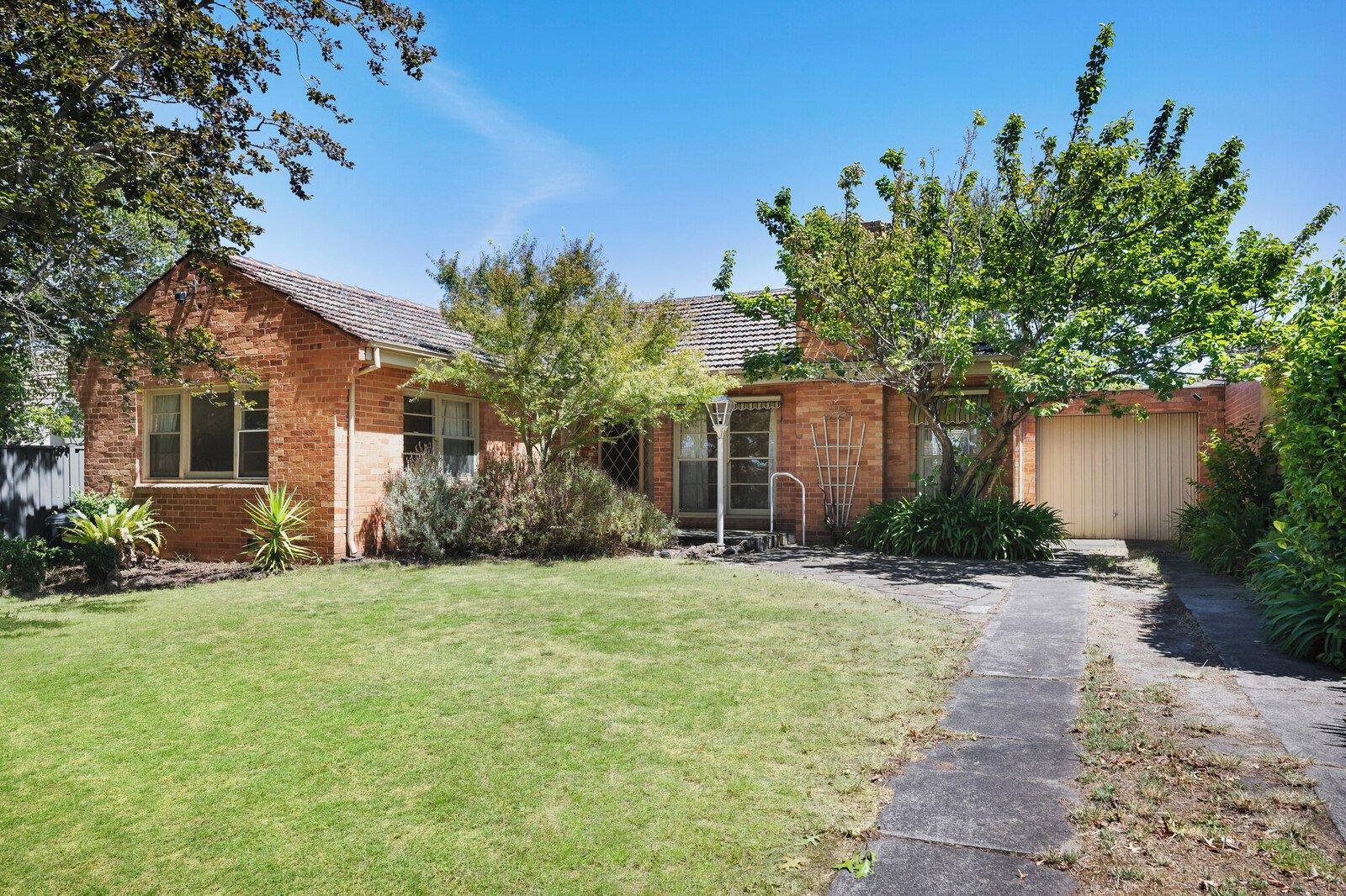 22 Mabel Street, Camberwell, 3124
