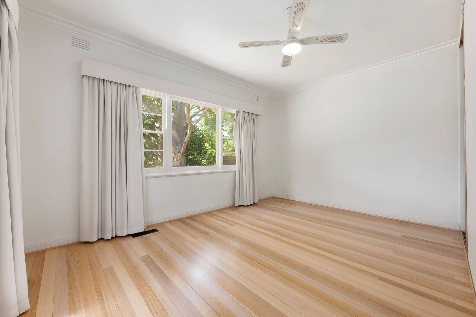 22 Mabel Street, Camberwell, 3124