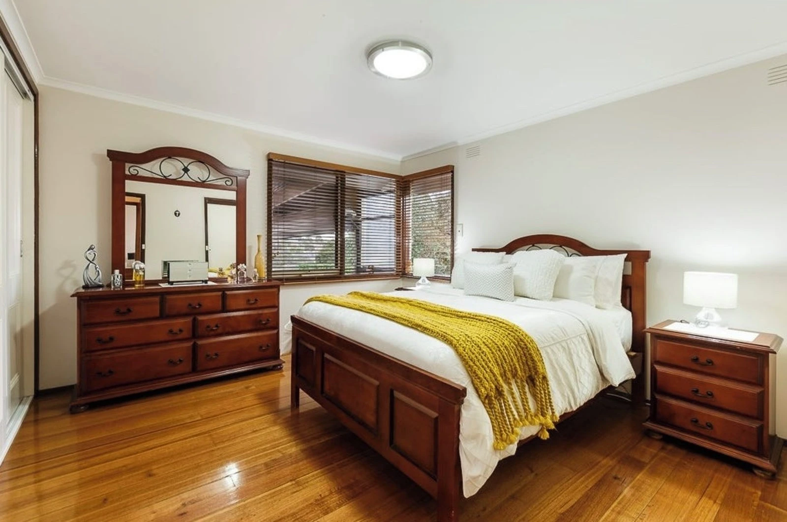 22 Tandara Avenue, Doncaster, 3108