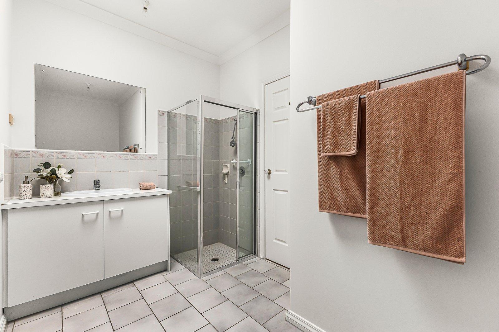 2/21 Severn Street, Balwyn North, 3104