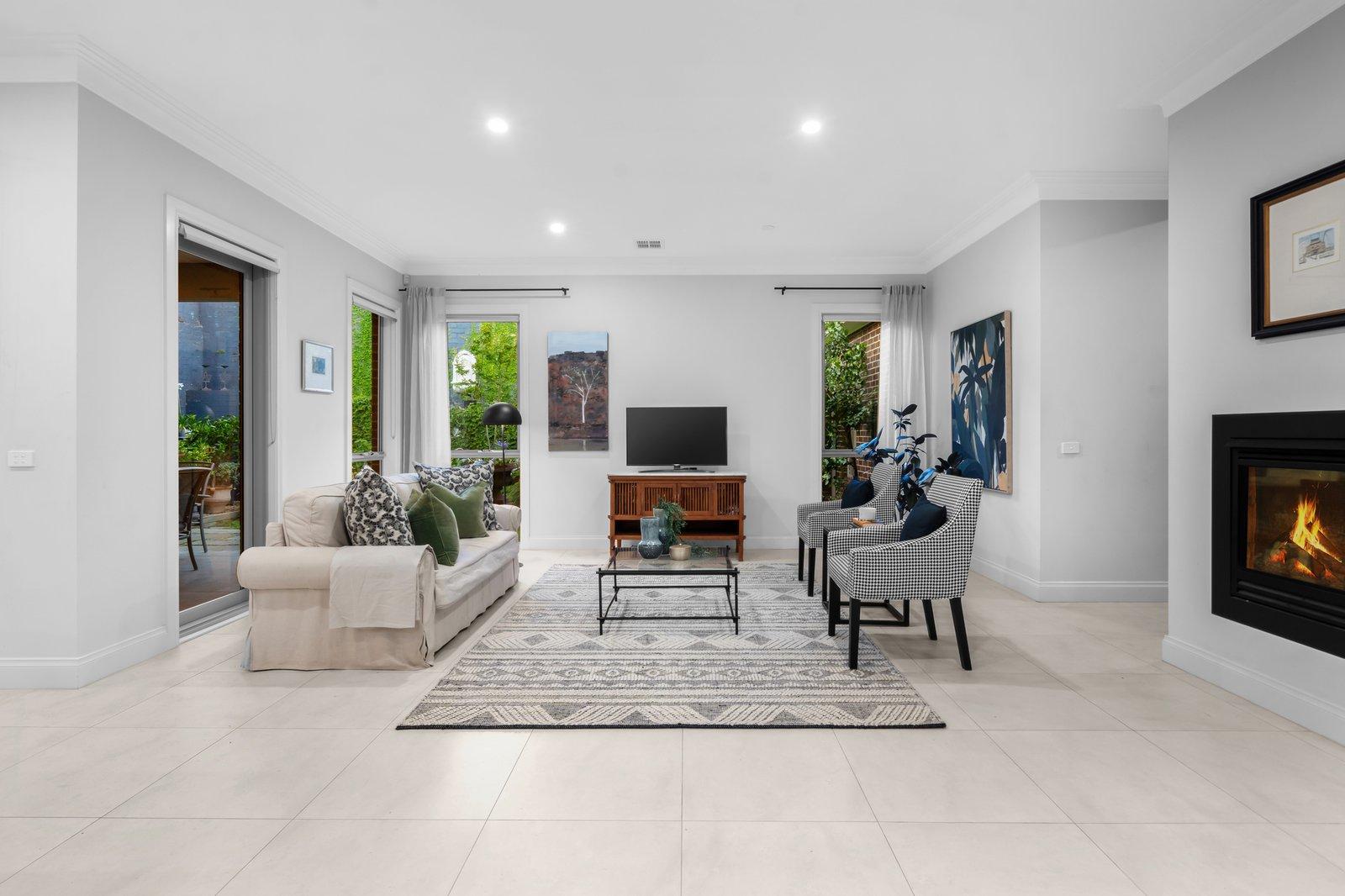 2/22 Frank Street, Box Hill South, 3128