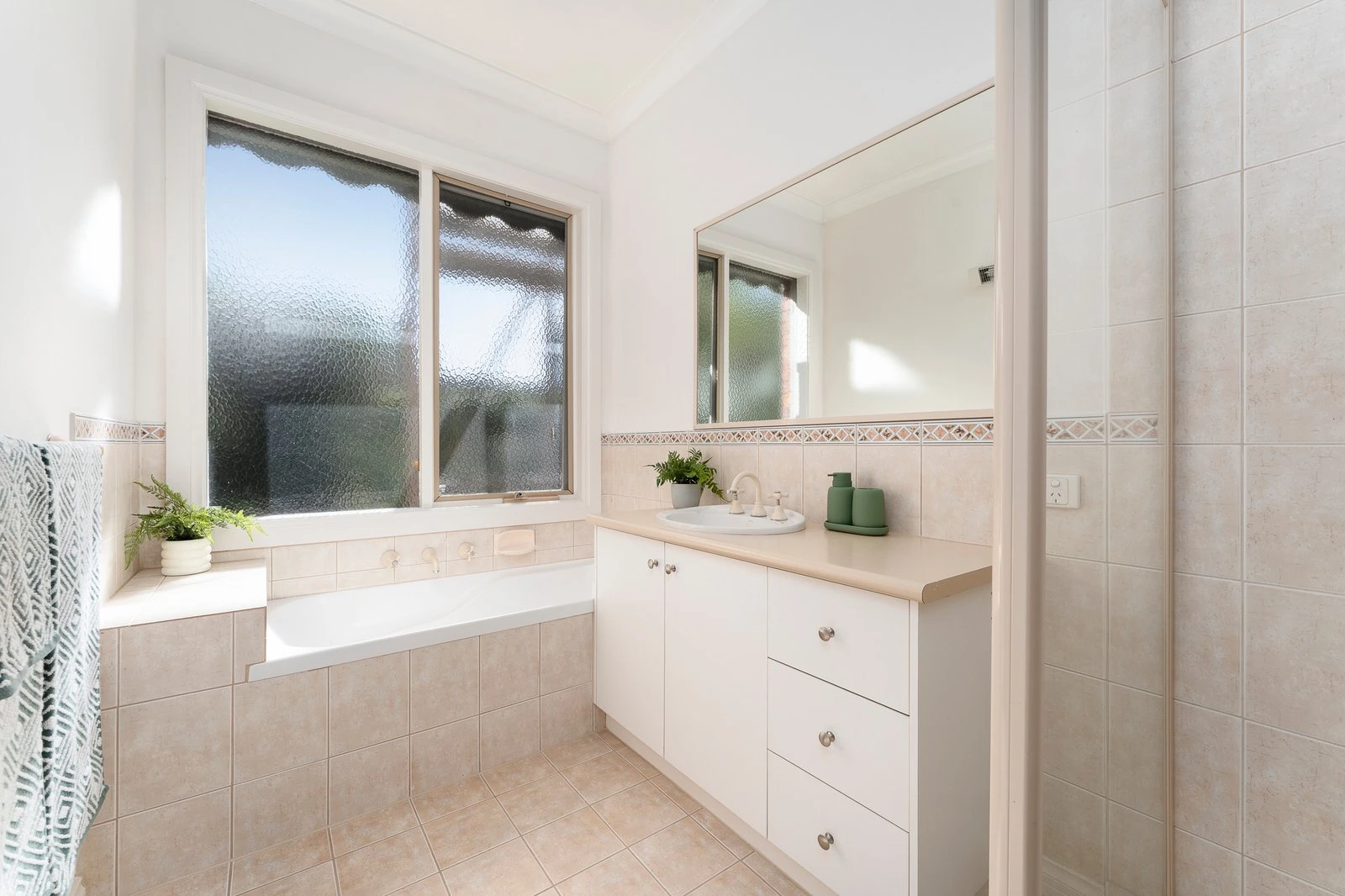 2/25 Talbot Avenue, Balwyn, 3103