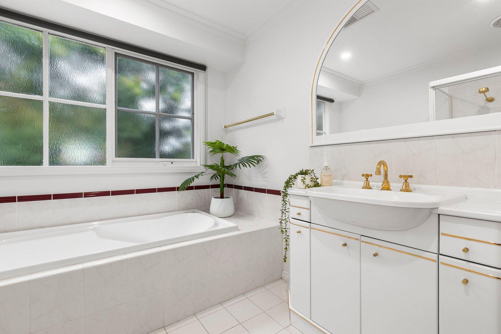 2/26 Nevis Street, Camberwell, 3124