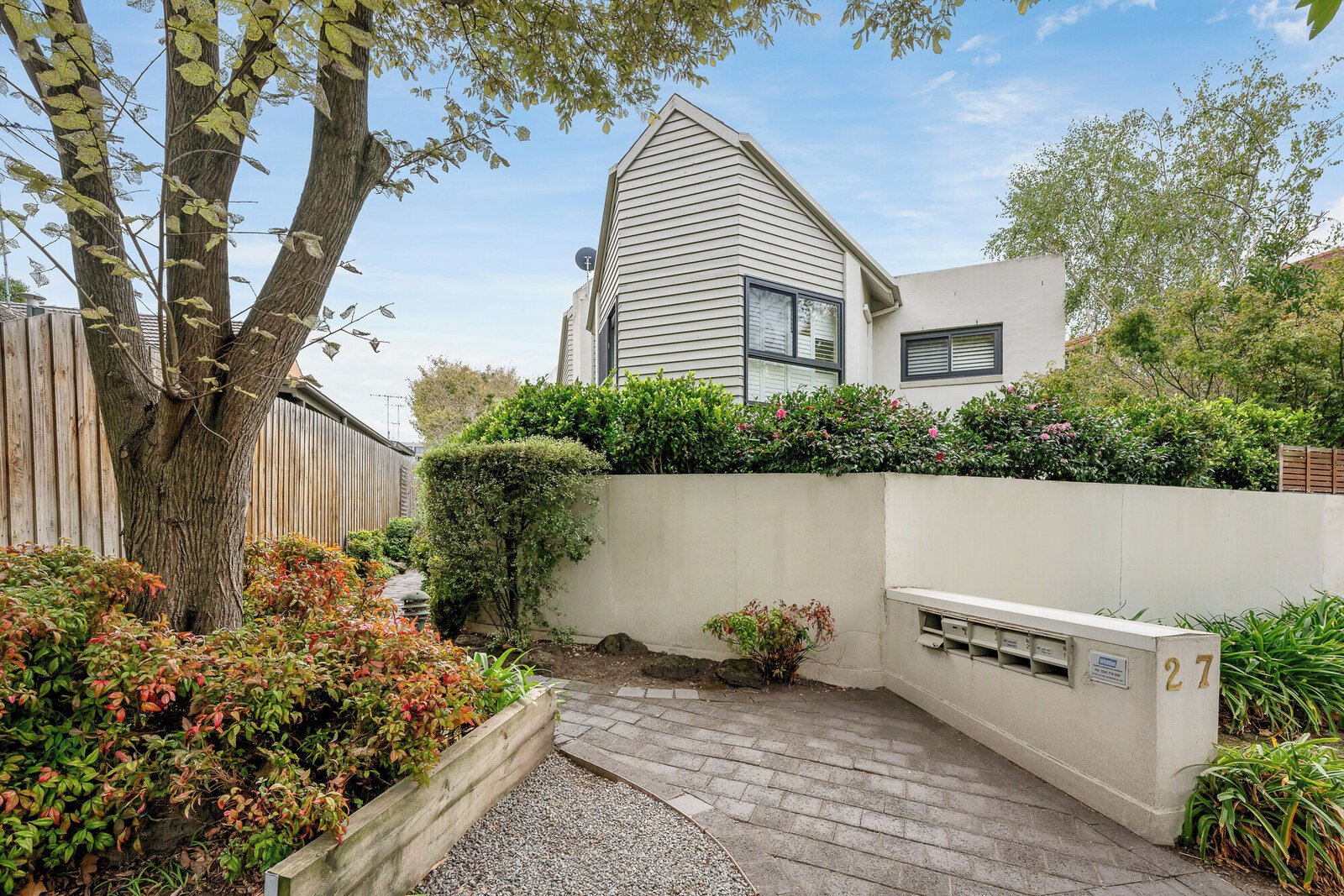 2/27 Auburn Grove, Hawthorn East, 3123