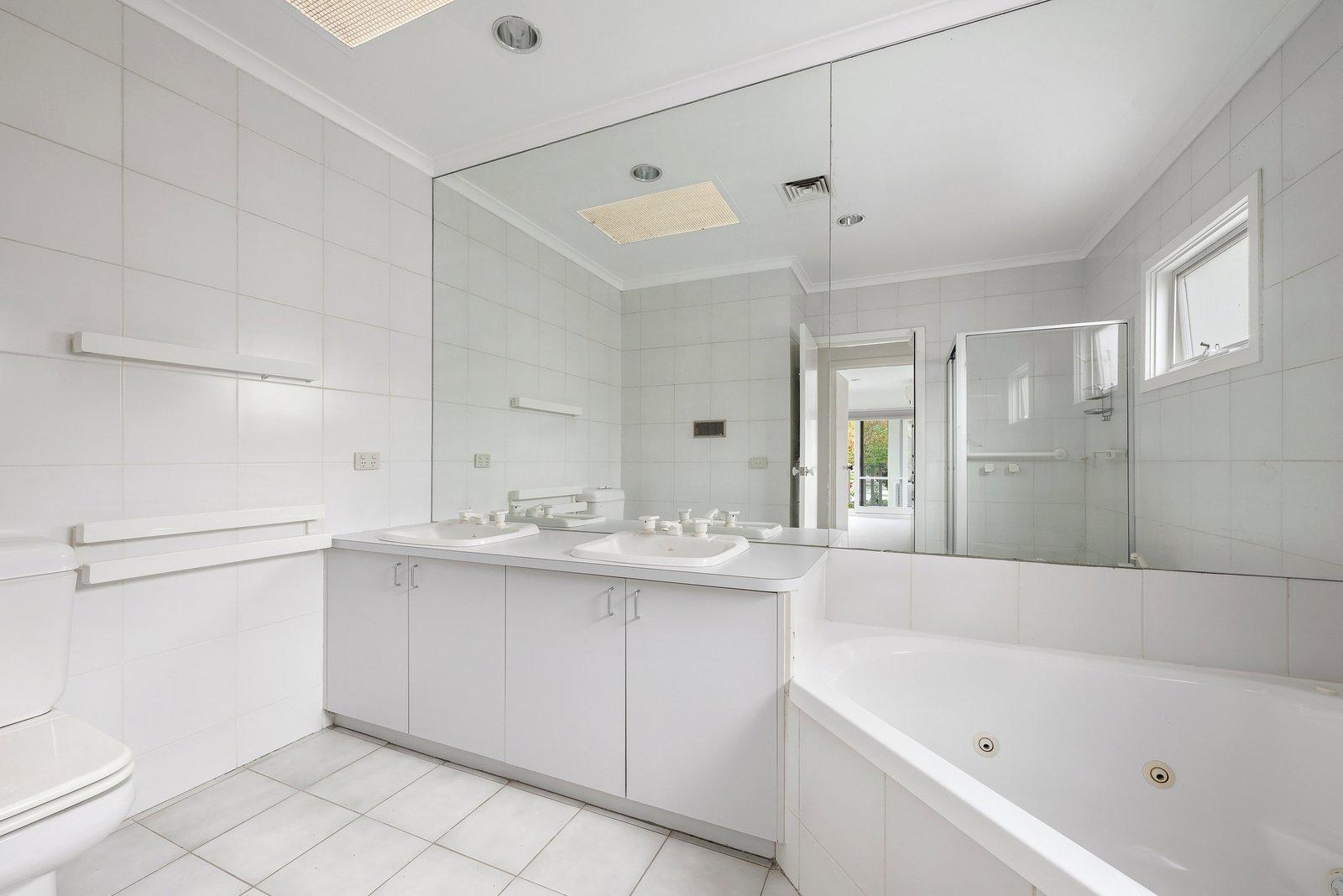 2/27 Auburn Grove, Hawthorn East, 3123