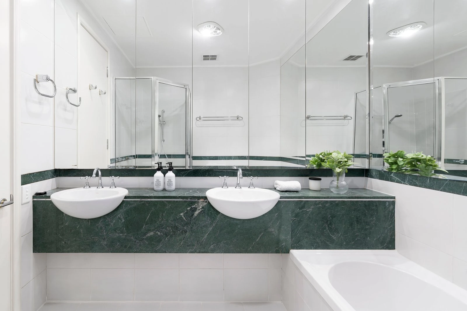 2/286 Toorak Road, South Yarra, 3141