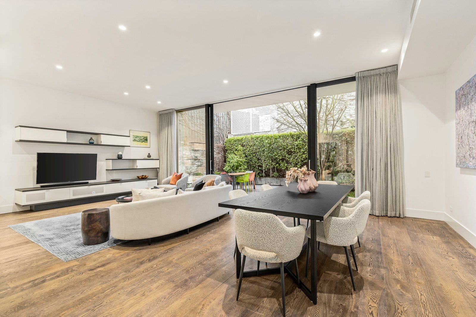 2/3 Loller Street, Brighton, 3186