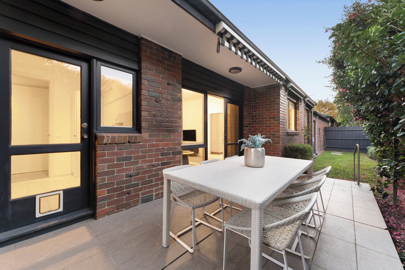 2/3 Peace Street, Glen Iris, 3146