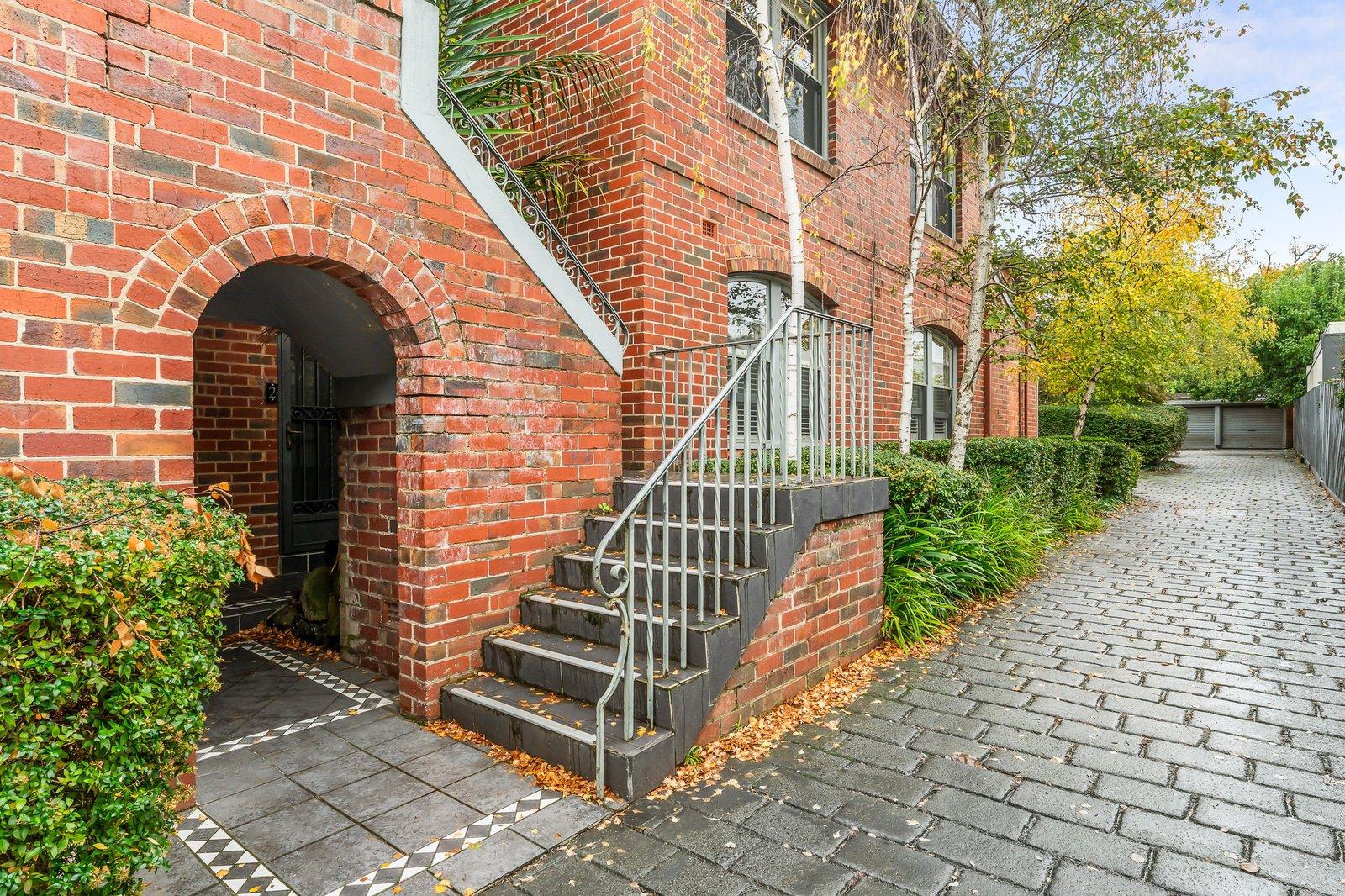 2/31 Kinkora Road, Hawthorn, 3122