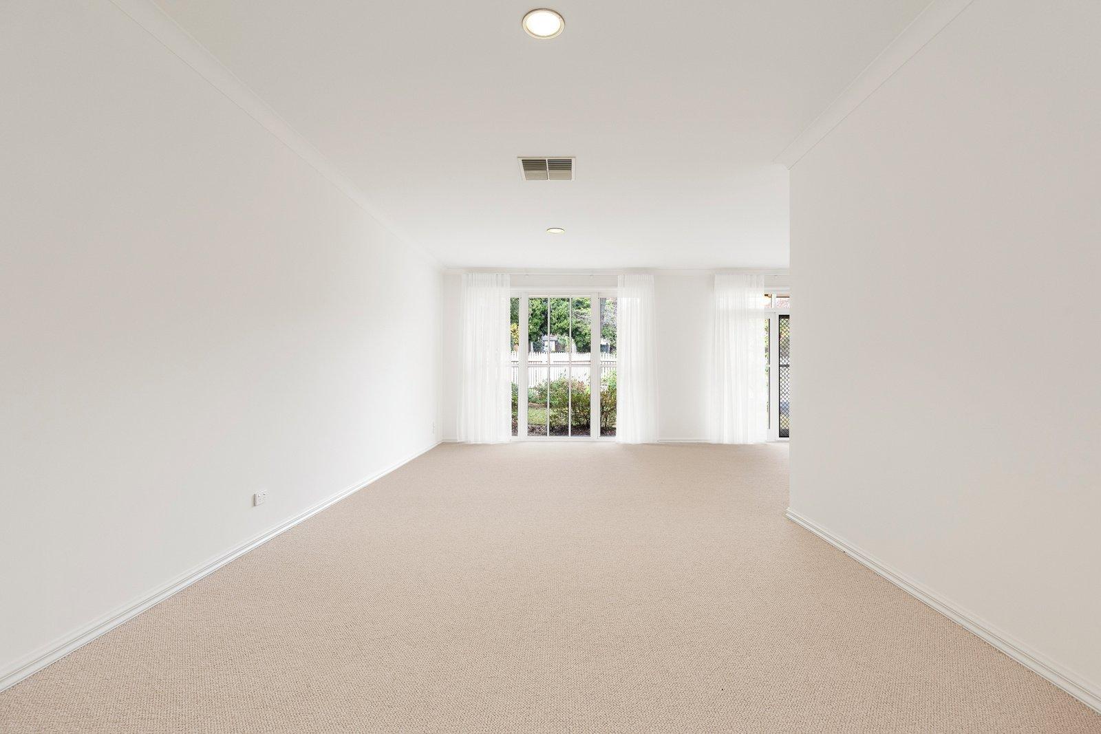 2/33 Zetland Road, Mont Albert, 3127