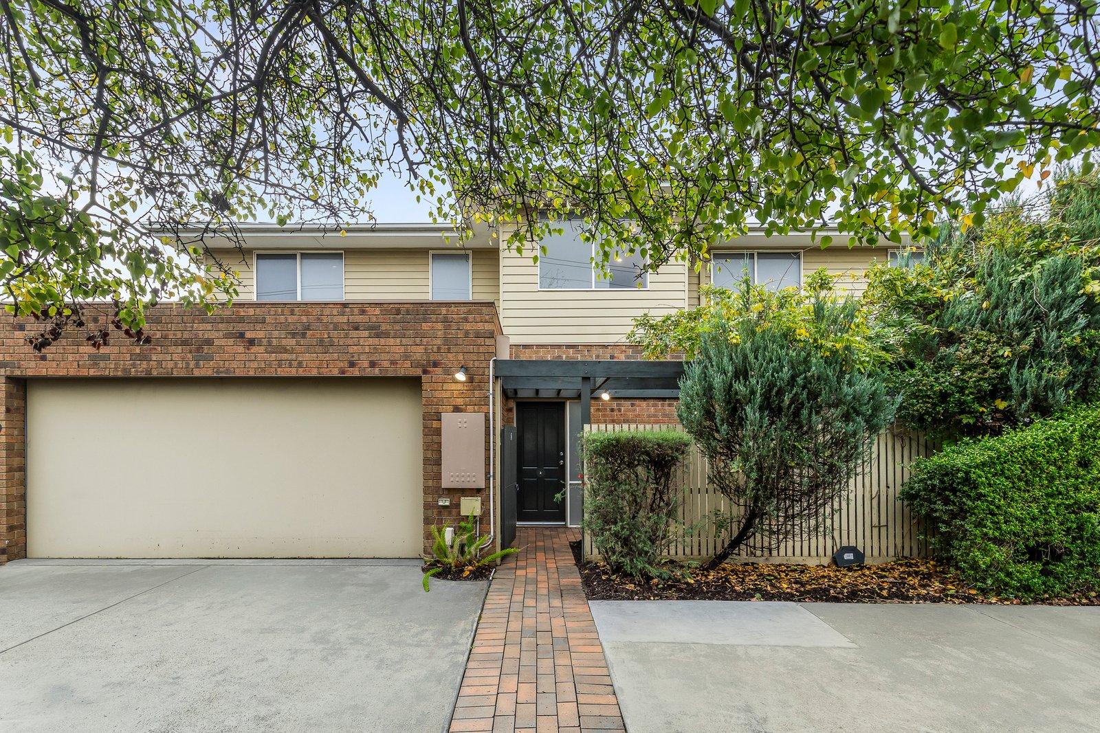 2/349 South Road, Brighton East, 3187