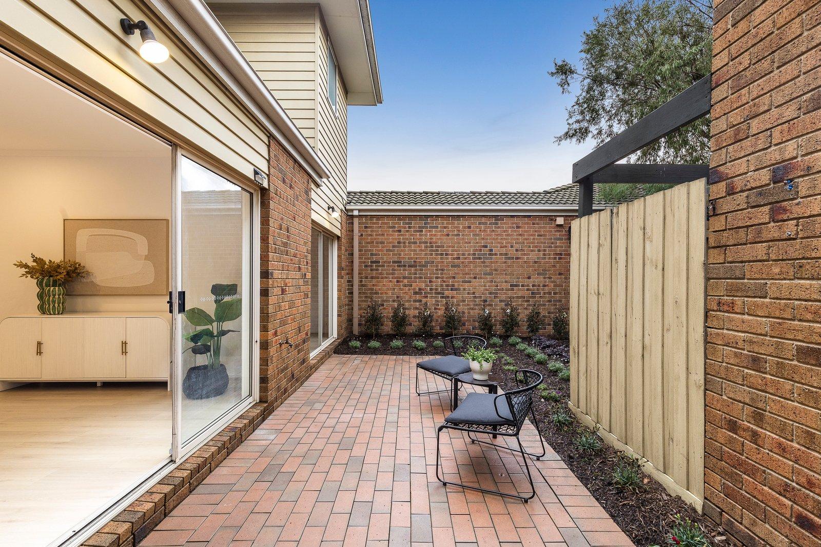 2/349 South Road, Brighton East, 3187