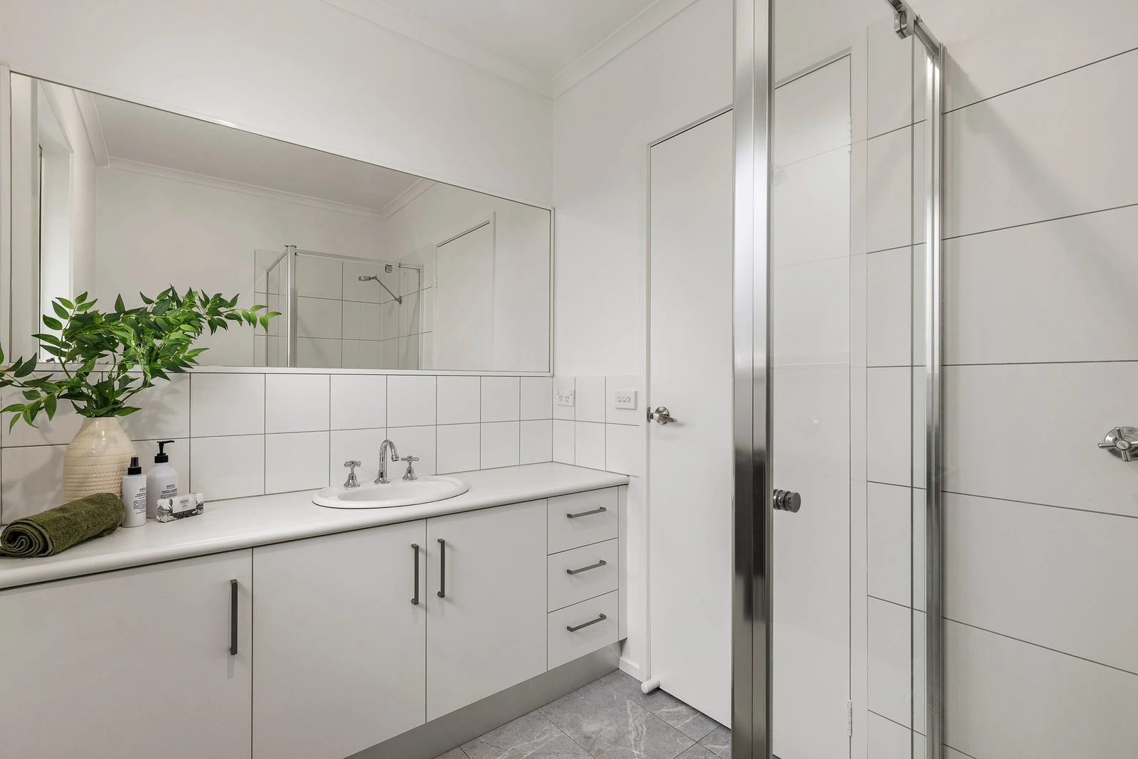 2/349 South Road, Brighton East, 3187