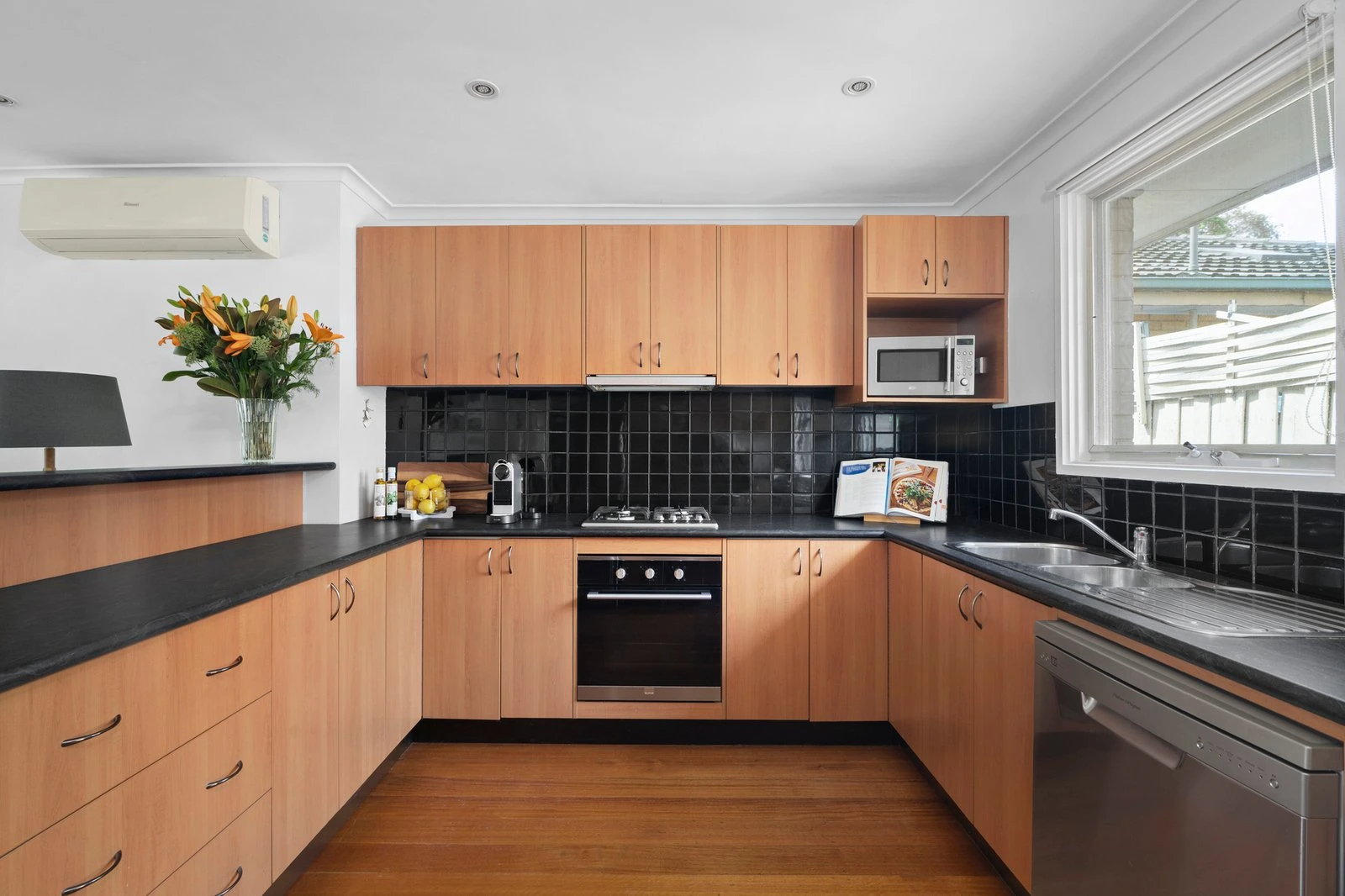2/391 South Road, Brighton East, 3187