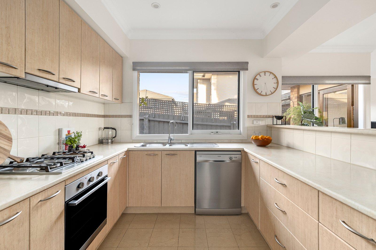 2/4-6 Neville Street, Box Hill South, 3128