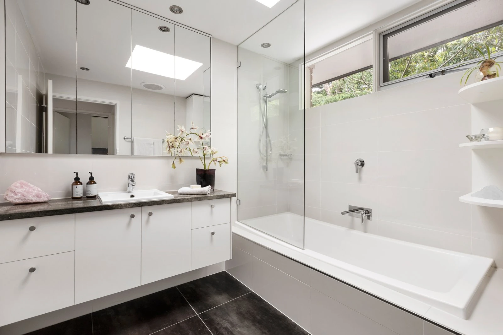 24 Chaim Court, Donvale, 3111