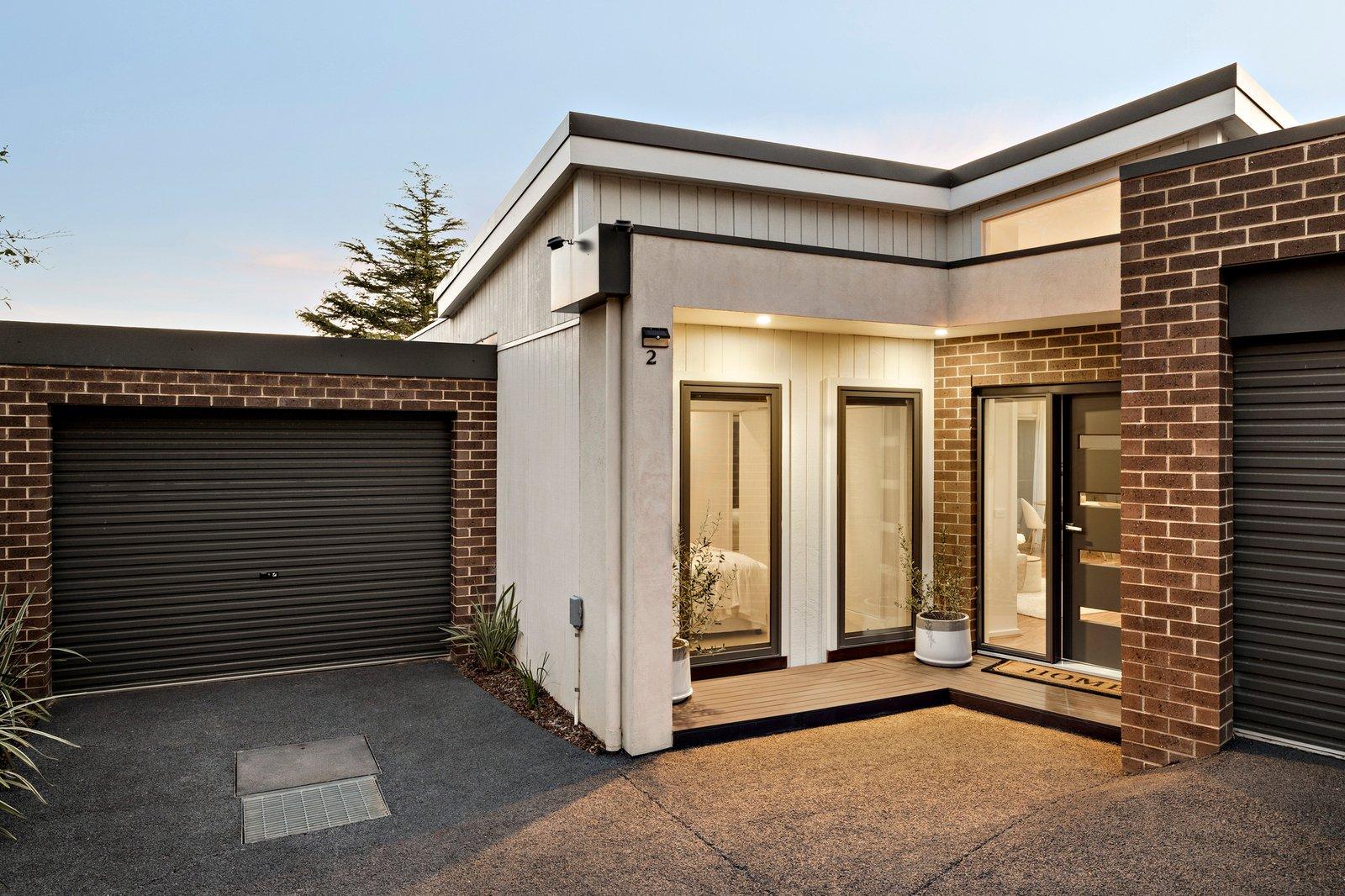 2/4 Goldborough Court, Frankston South, 3199