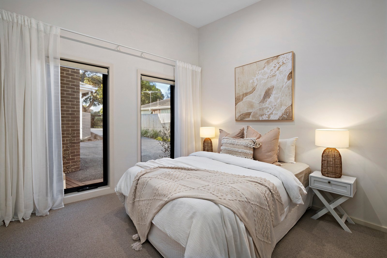 2/4 Goldborough Court, Frankston South, 3199