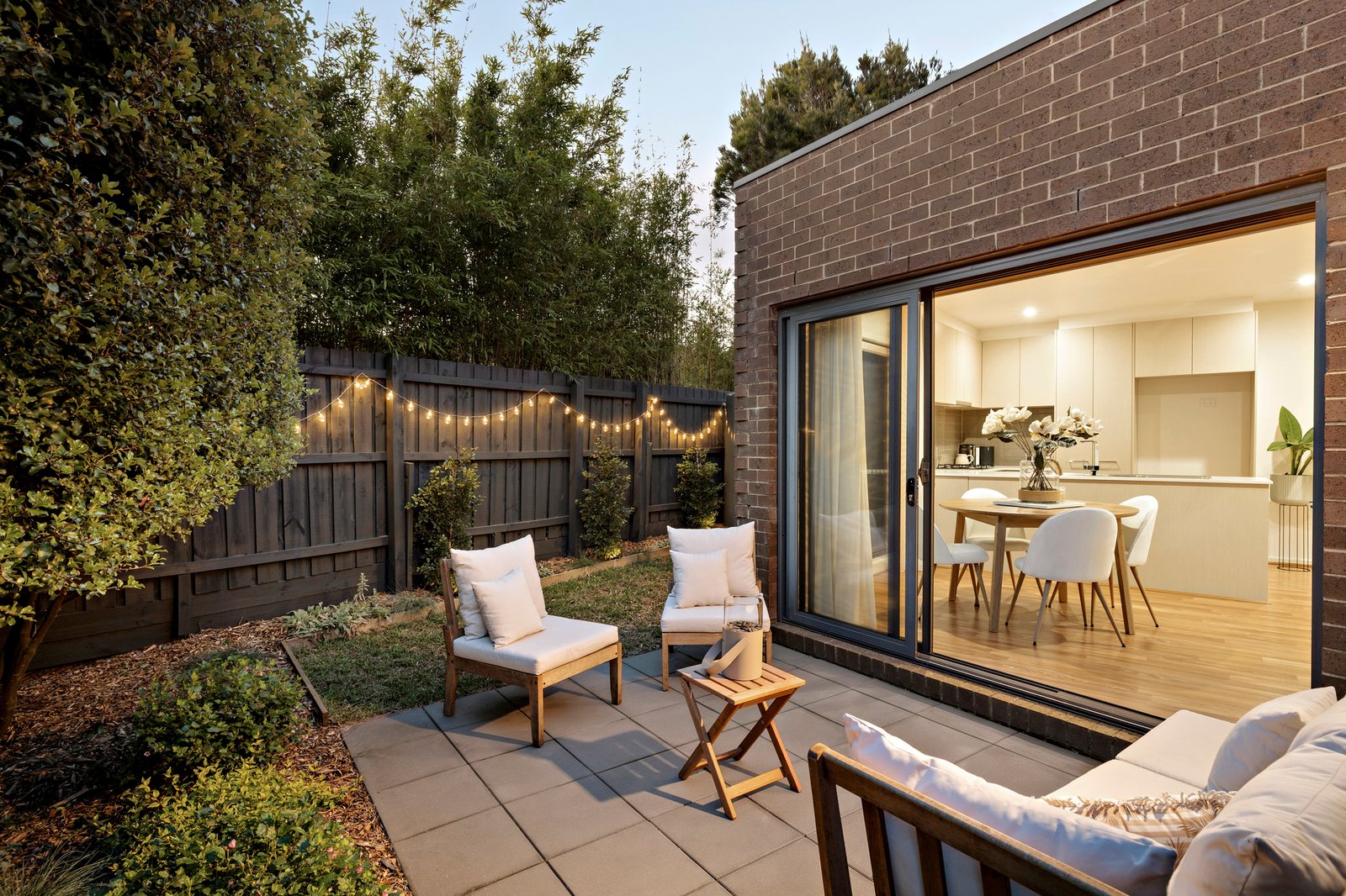 2/4 Goldborough Court, Frankston South, 3199