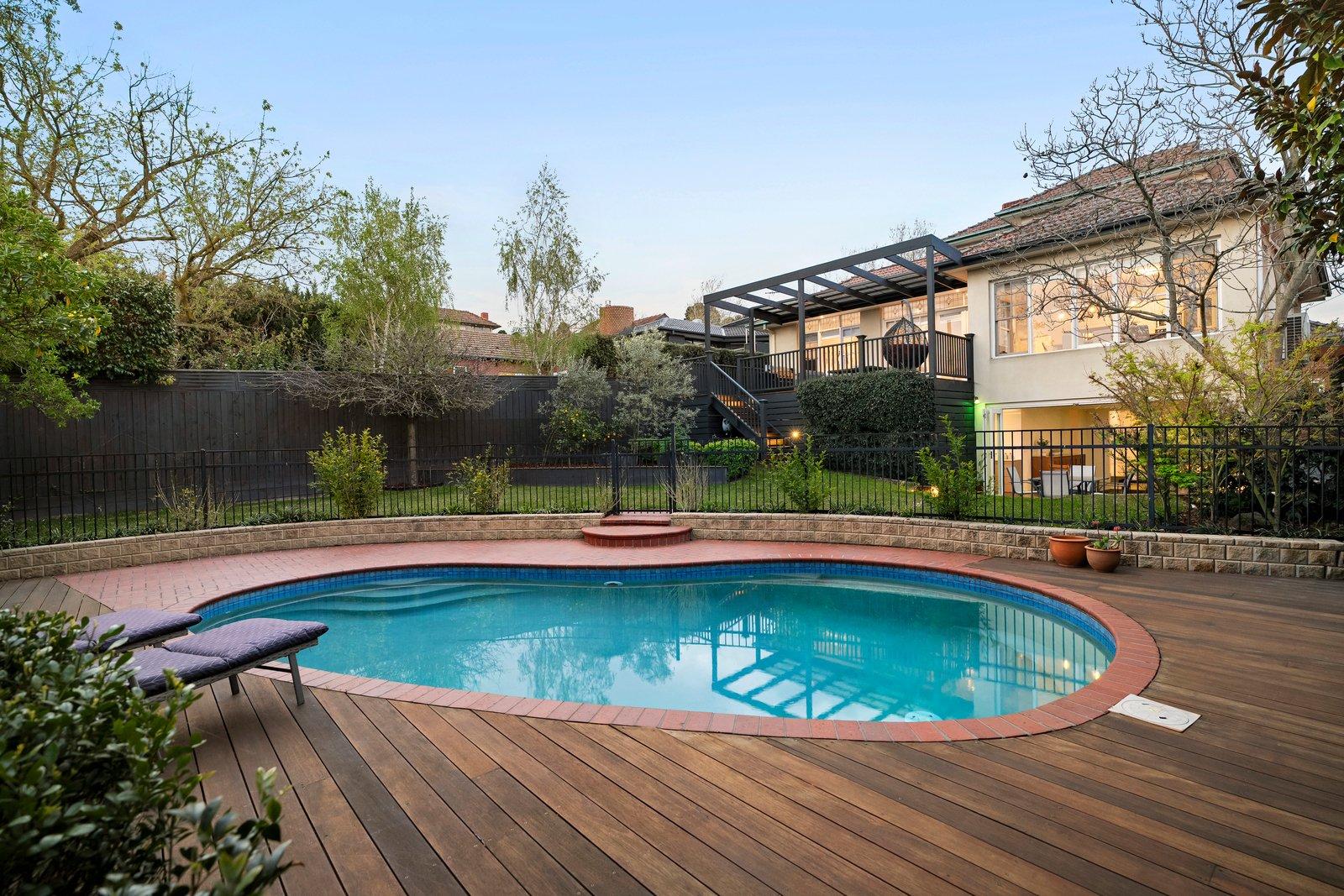 24 Grandview Road, Glen Iris, 3146