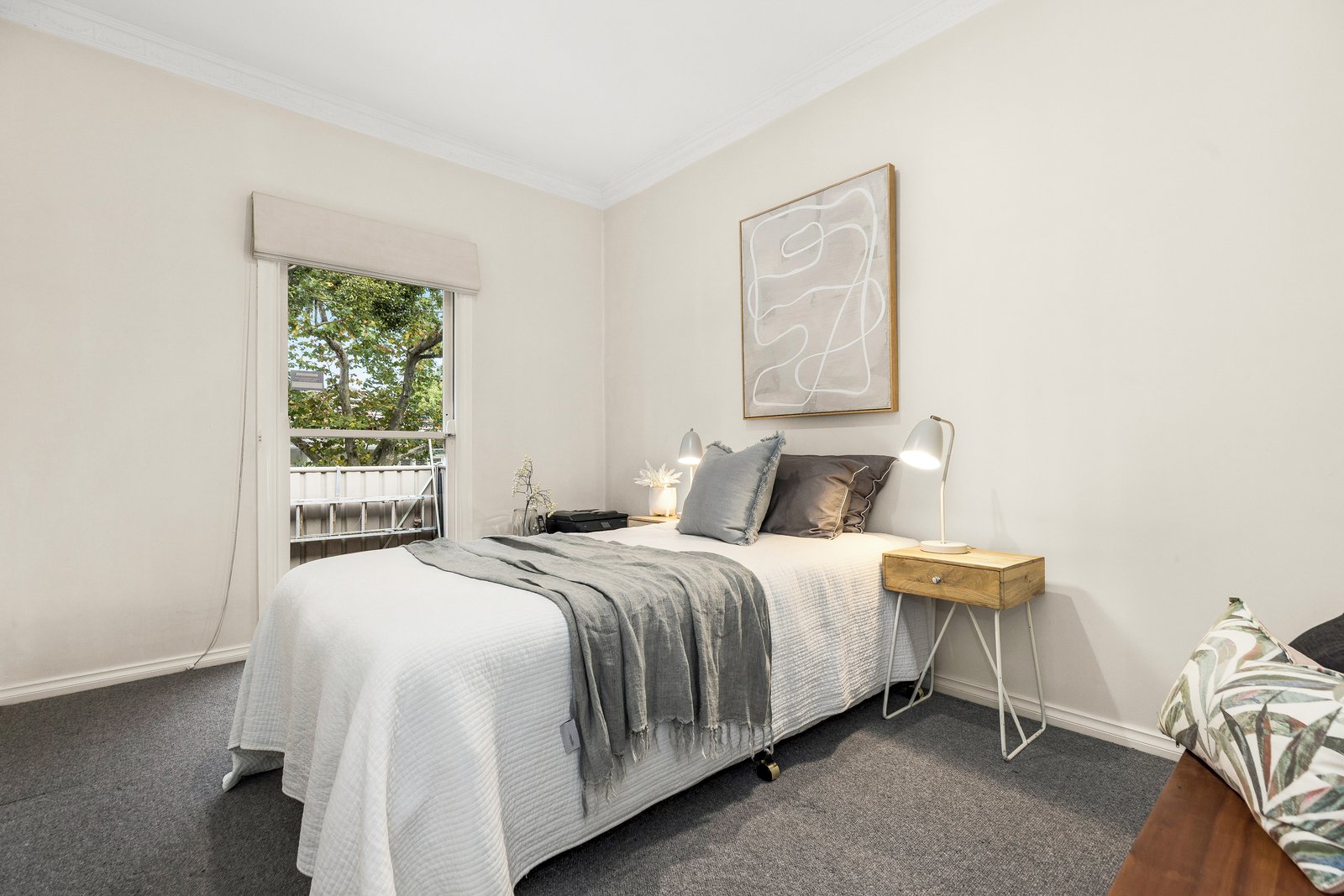 2/4 Hopetoun Avenue, Canterbury, 3126