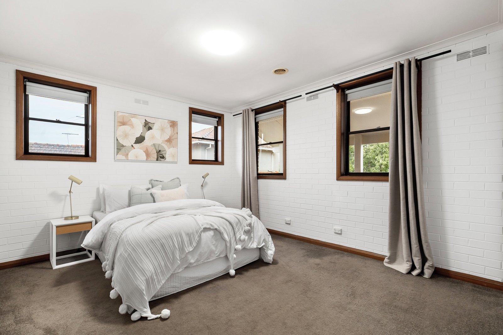 24 Montclair Avenue, BRIGHTON, 3186