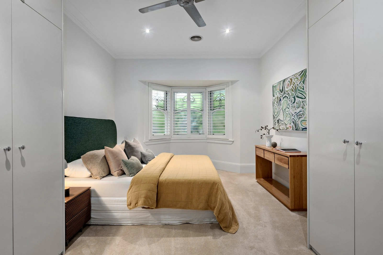 24 Rothesay Avenue, Elwood, 3184