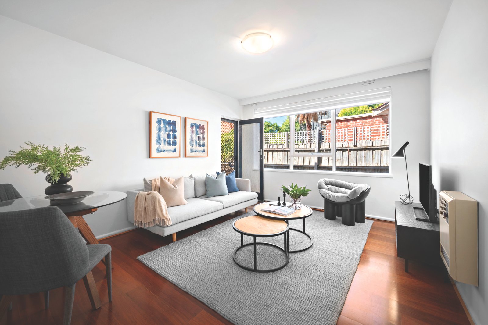 2/40 Rothesay Avenue, Elwood, 3184