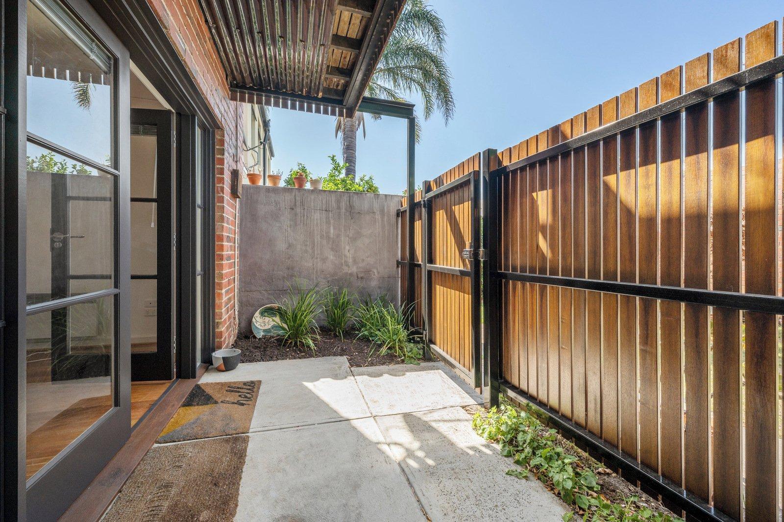 2/41 Hambleton Street, Albert Park, 3206