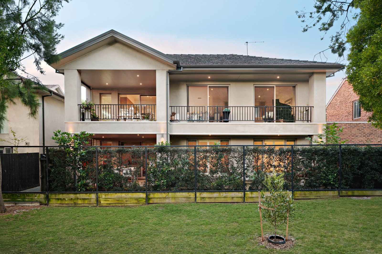 2/44 Warburton Road, Canterbury, 3126