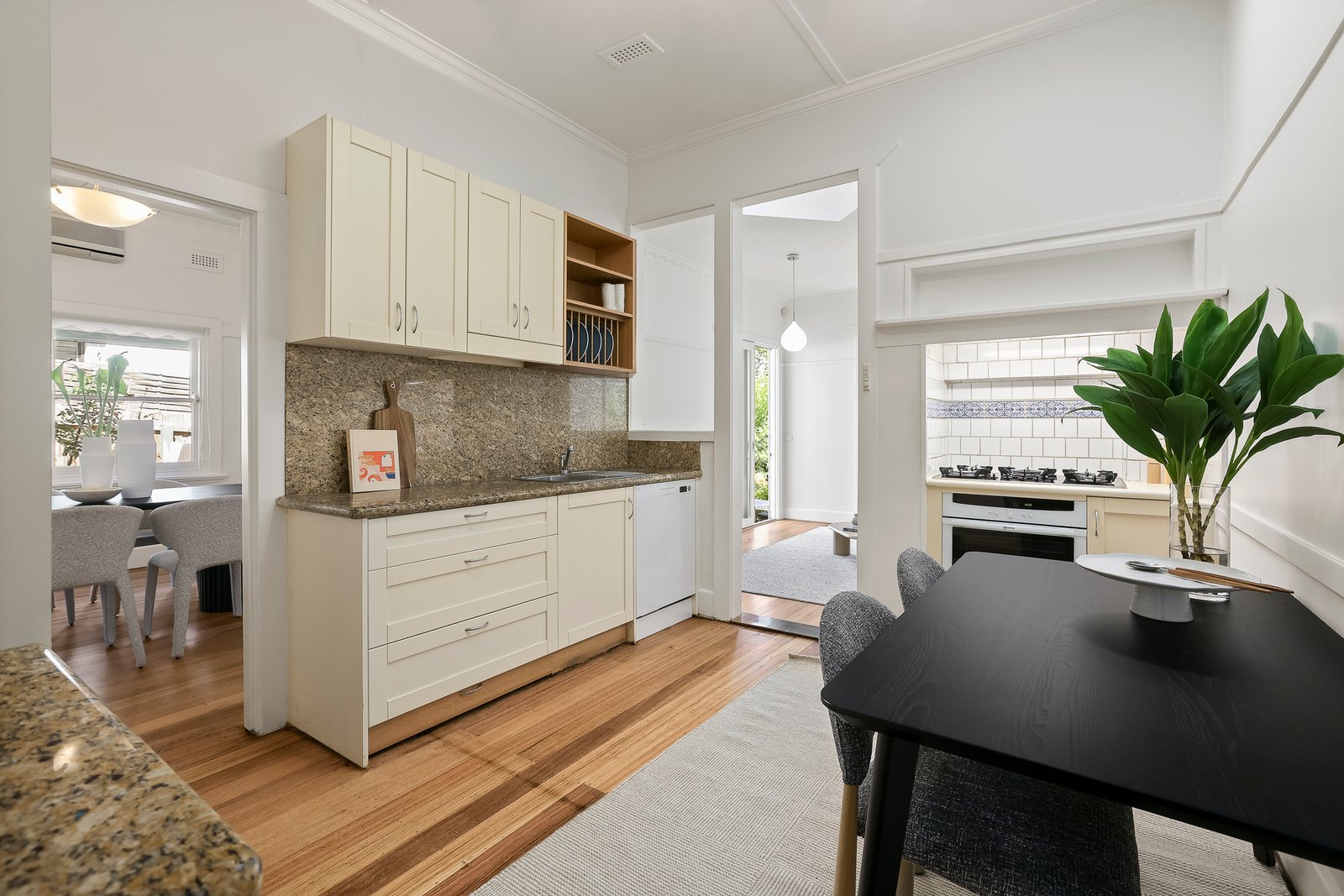 248 Mont Albert Road, Surrey Hills, 3127