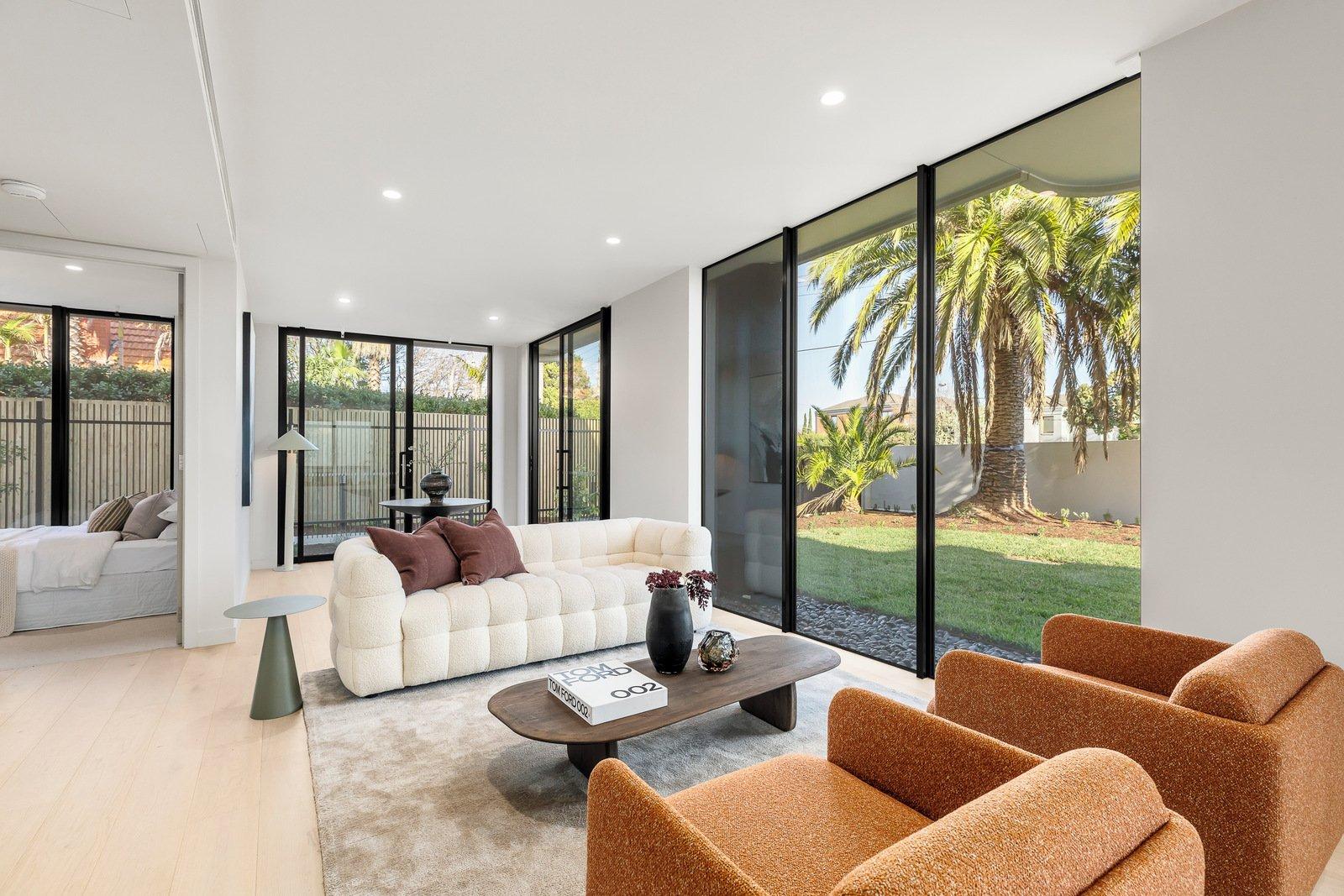 2/49 South Road, Brighton, 3186