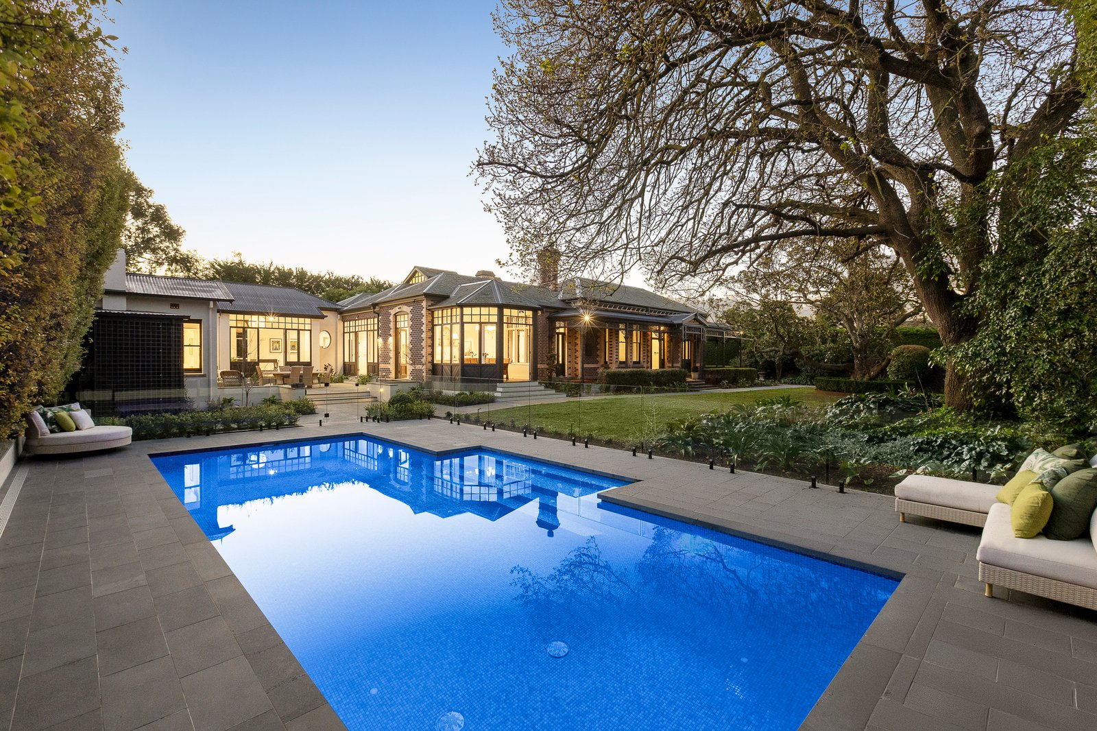 25 Alma Road, Camberwell, 3124