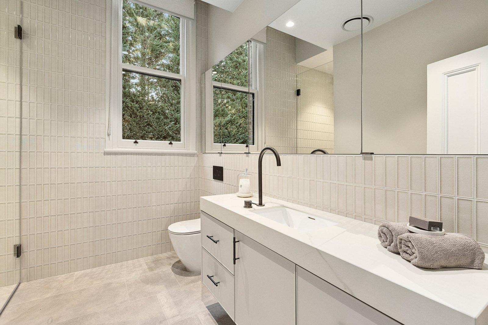 25 Alma Road, Camberwell, 3124