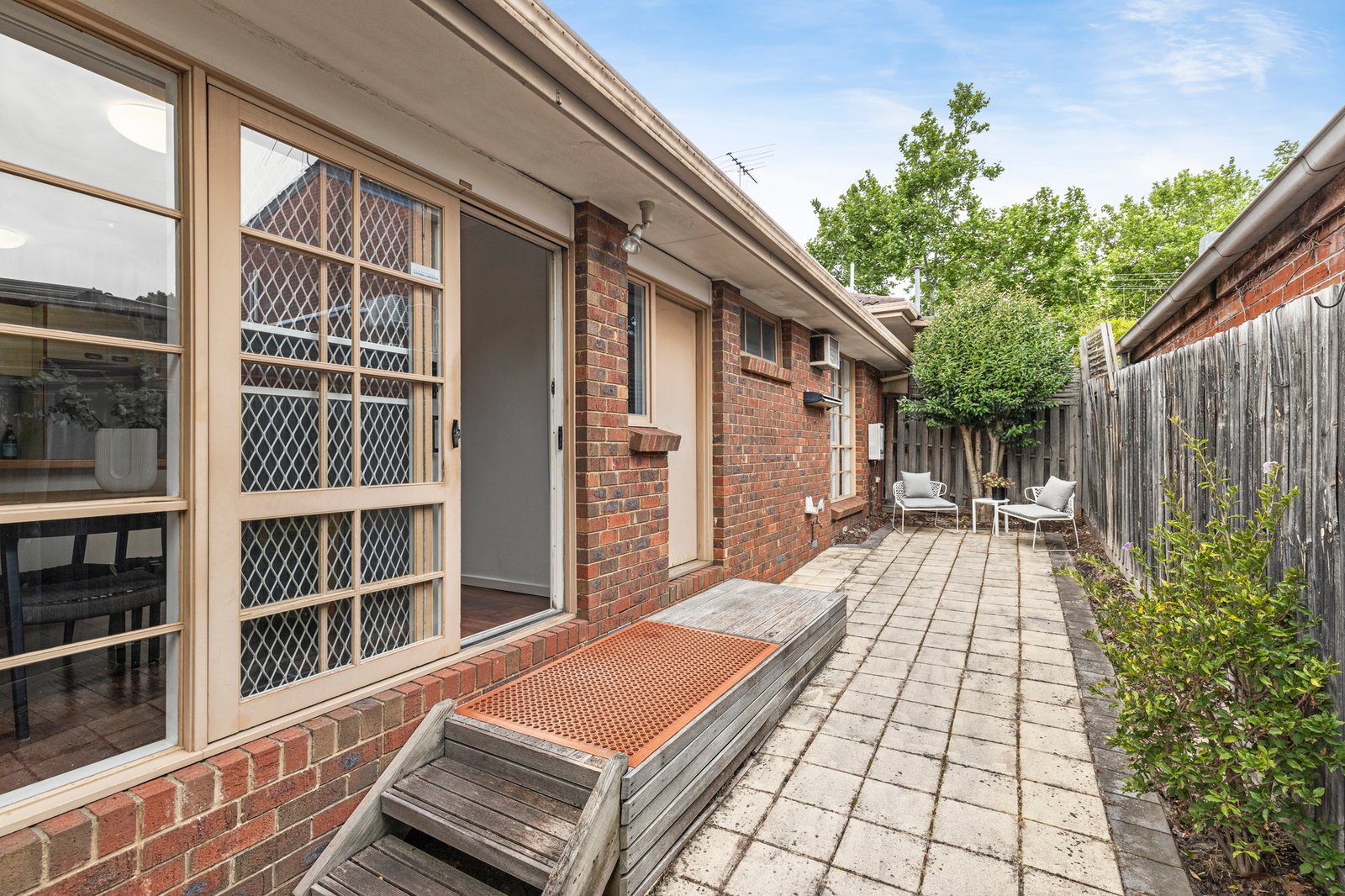 2/5 Belmont Avenue, Glen Iris, 3146