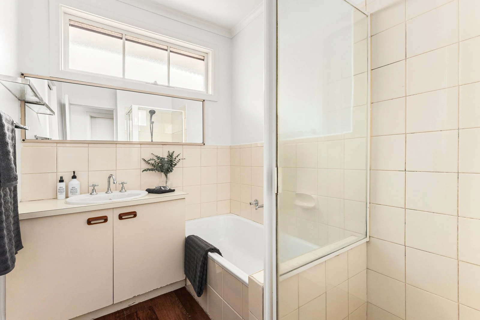 2/5 Belmont Avenue, Glen Iris, 3146