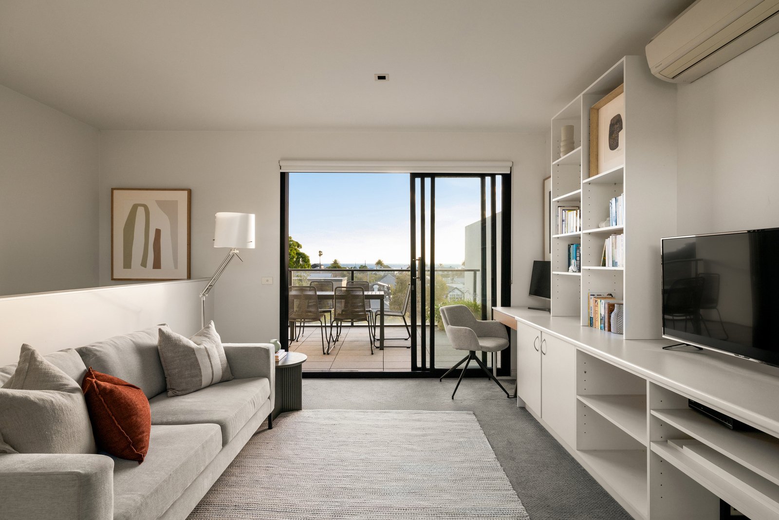 25 Danks Street, Albert Park, 3206