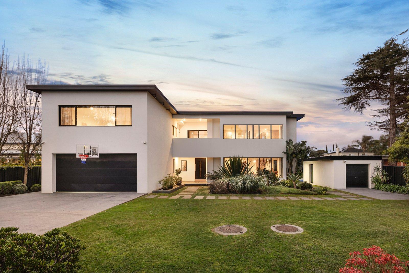 25 Marriage Road, Brighton East, 3187