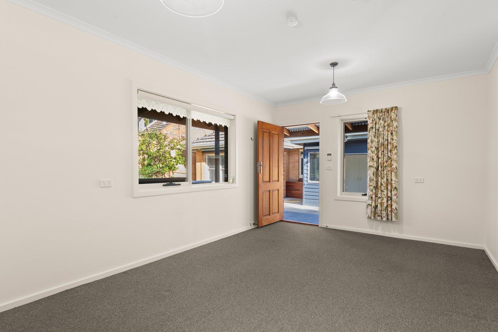 25 Sunburst Avenue, Balwyn North, Vic