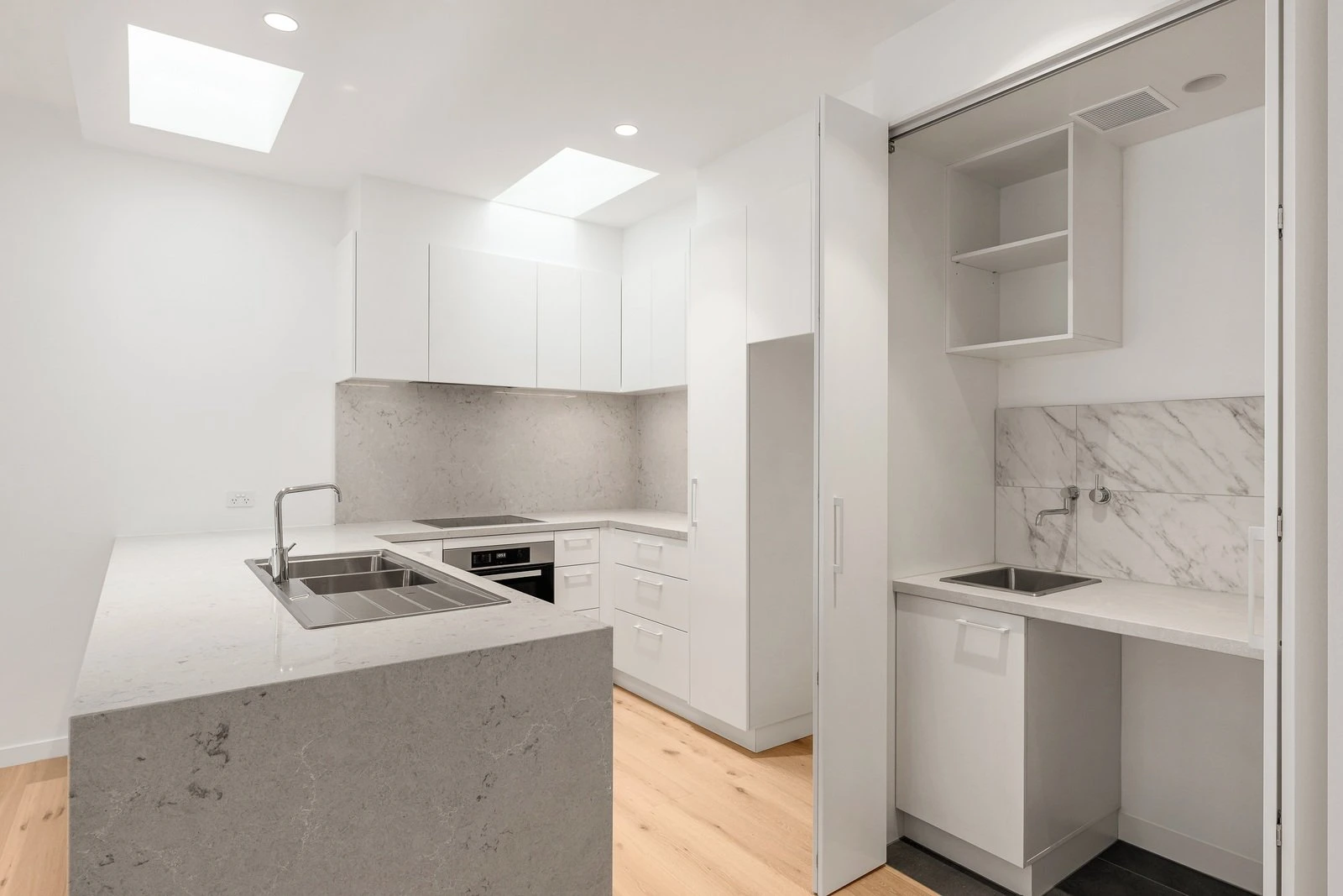 2/51 Barkers Road, Kew, 3101