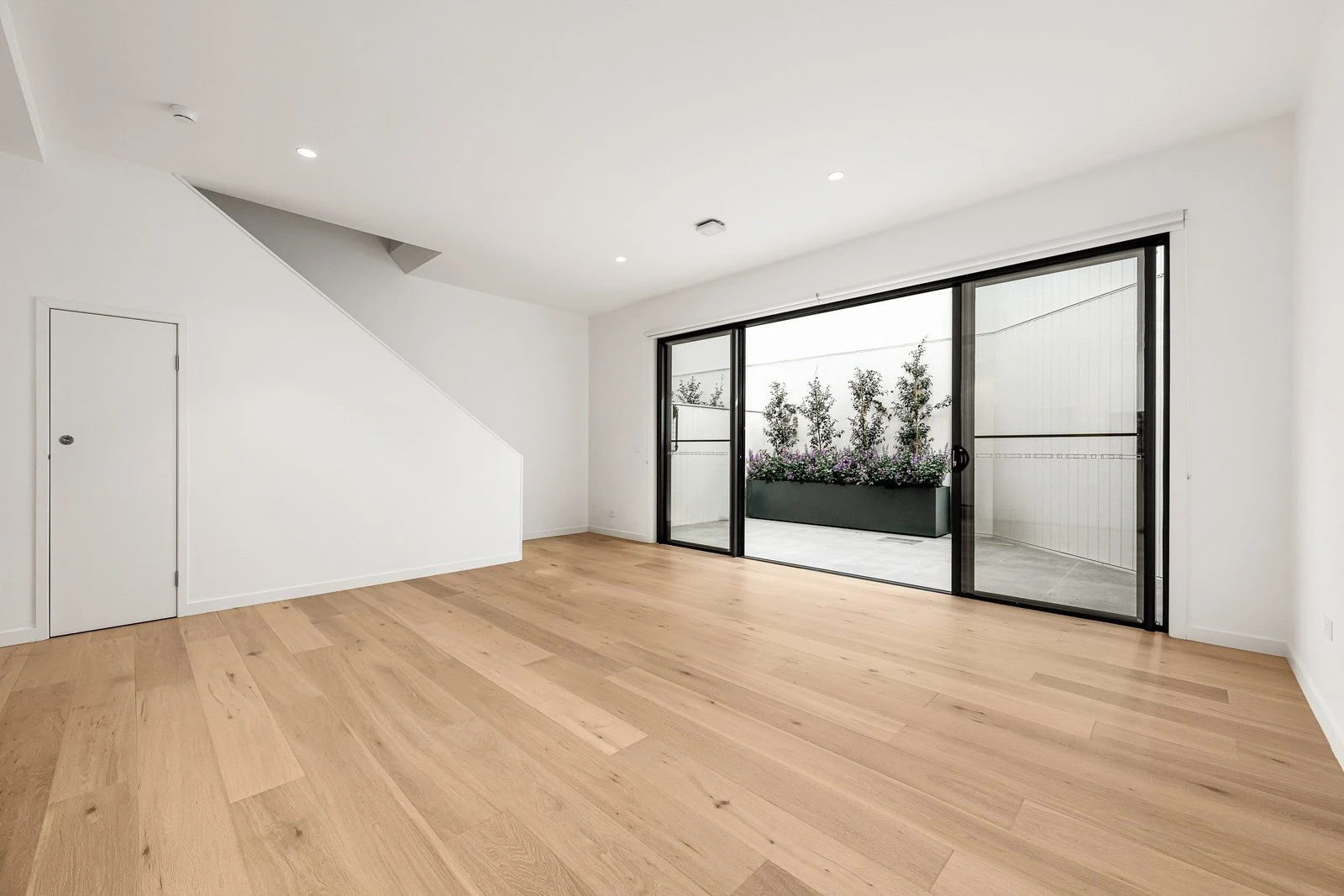 2/51 Barkers Road, Kew, 3101