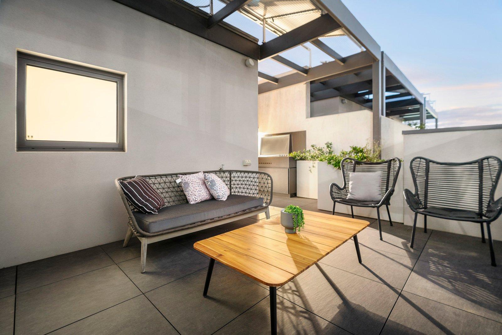 25/10 Boundary Street, South Melbourne, 3205
