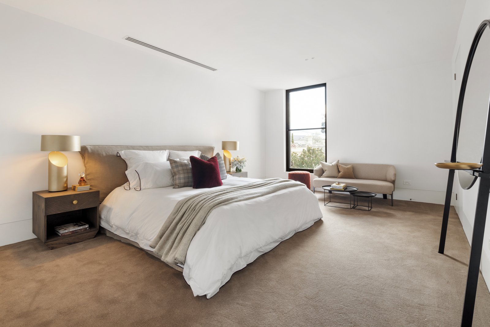 2/58A Mathoura Road, Toorak, 3142