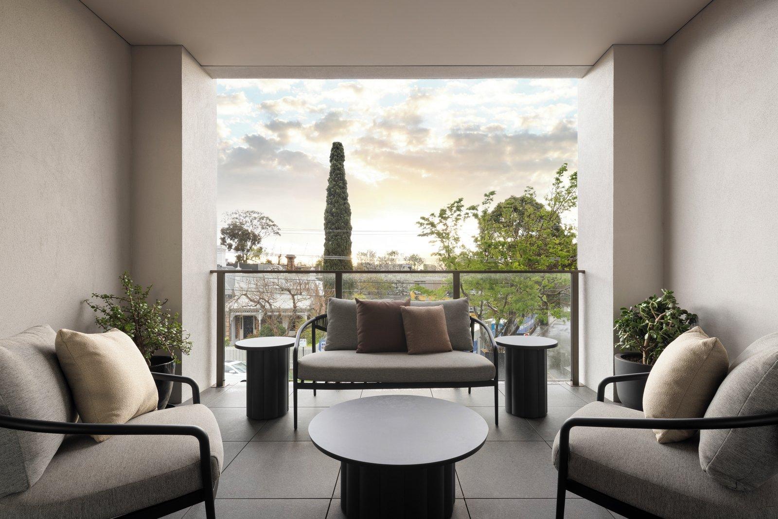 2/58A Mathoura Road, Toorak, 3142