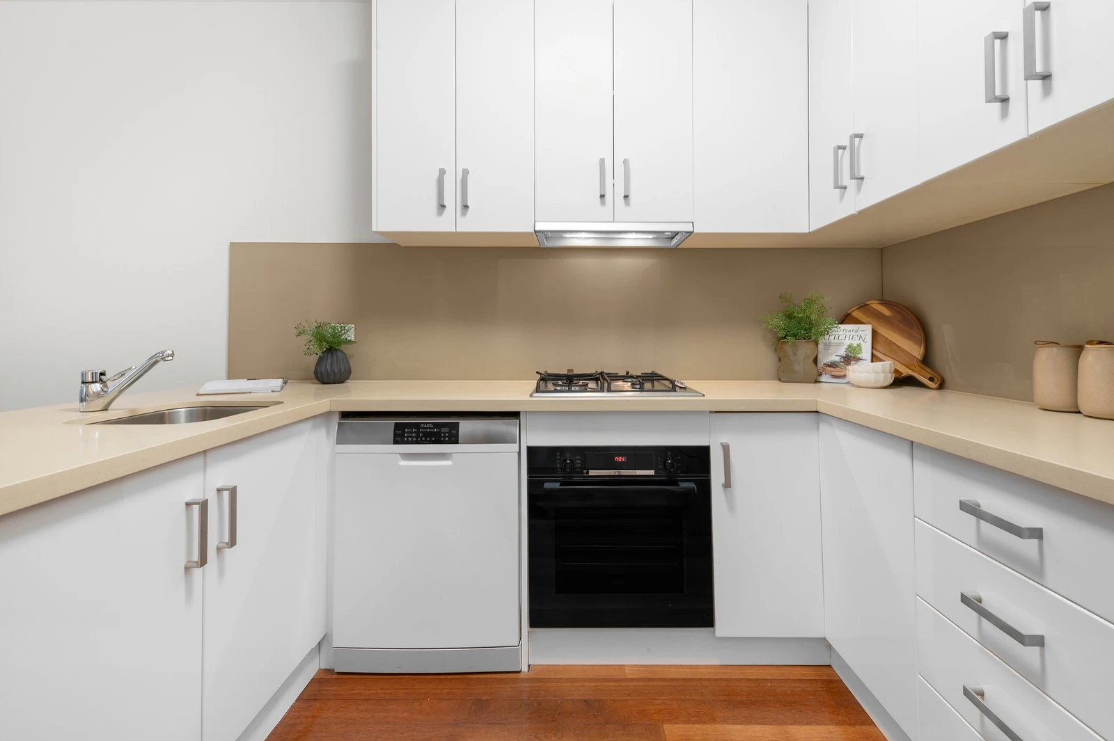 2/6 Fenwick Street, Kew, 3101