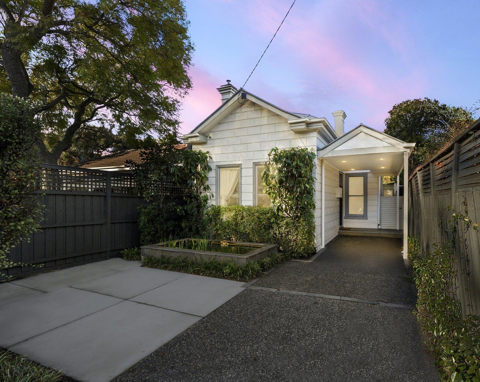 26 Kooyong Road, Armadale, 3143