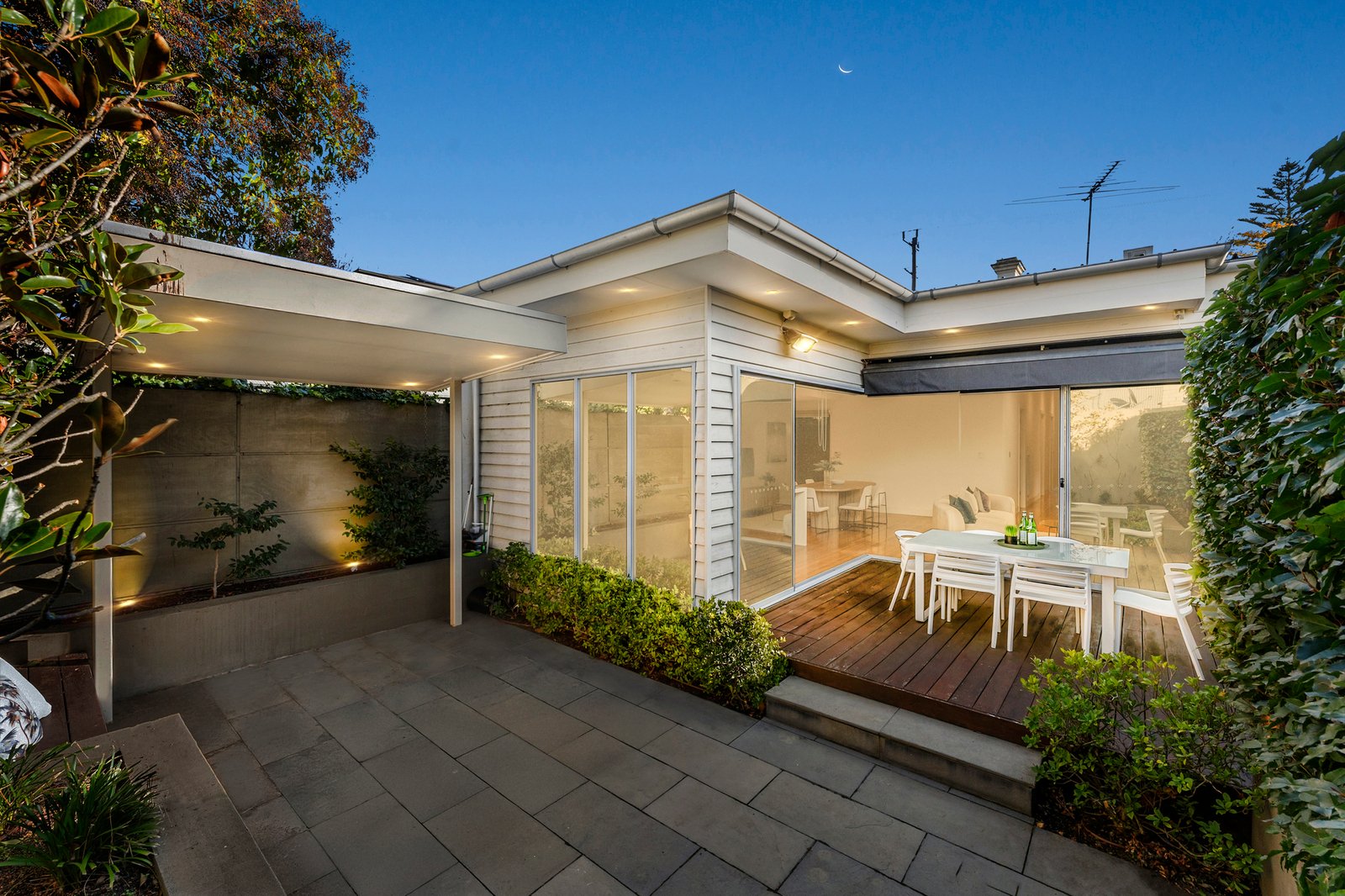26 Kooyong Road, Armadale, 3143