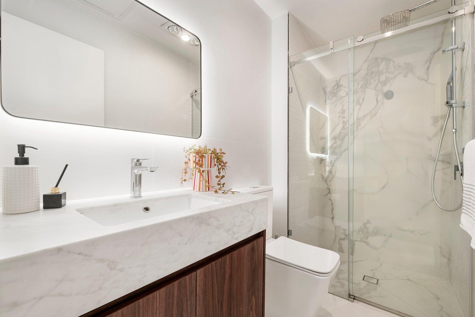 2/6 Mons Street, Glen Iris, 3146